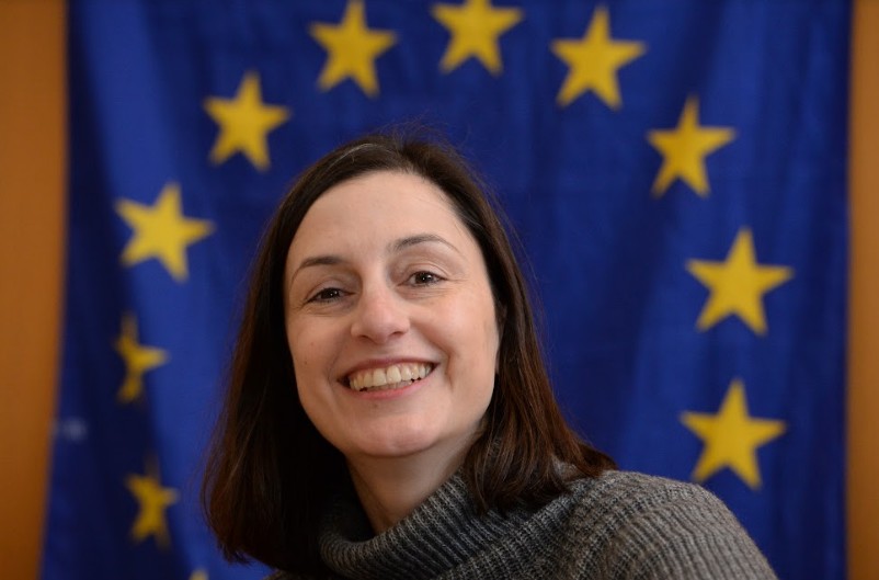 Άρτεμις Αλεξιάδου: Η βραβευμένη Βολιώτισσα γλωσσολόγος