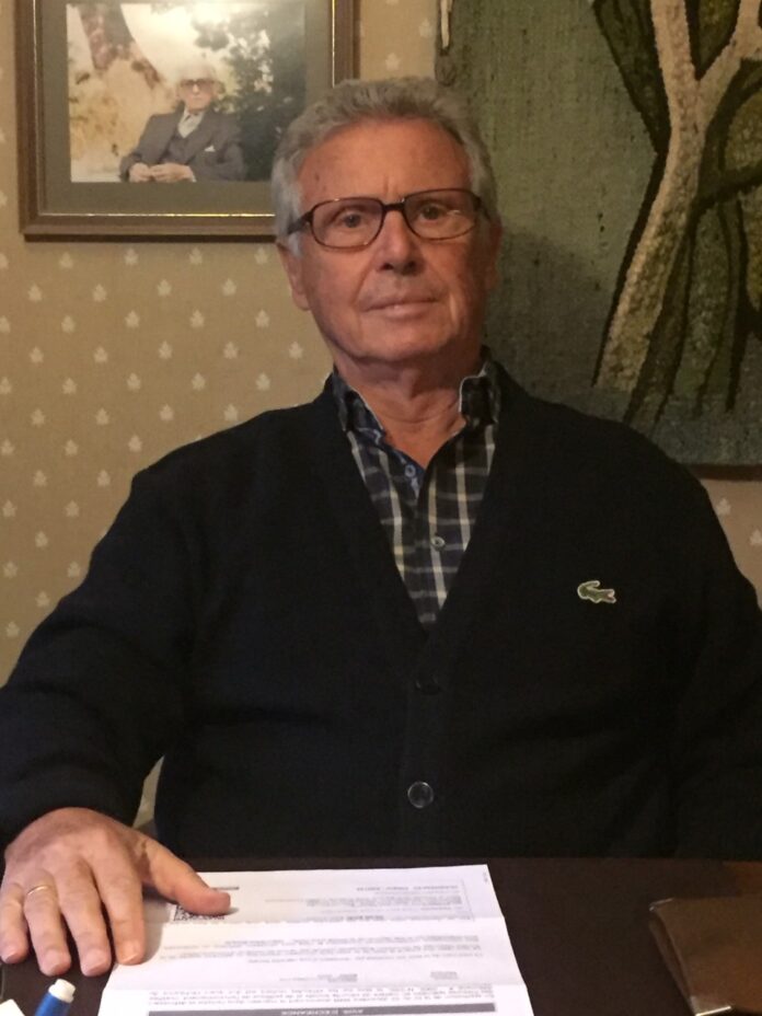 Η Ευρωπαϊκή Ημέρα Γλωσσών με τον Θανάση Σταθόπουλο Τον Βολιώτη νομικό και εισηγητή στο Δικαστήριο της Ευρωπαϊκής Ένωσης για 35 χρόνια